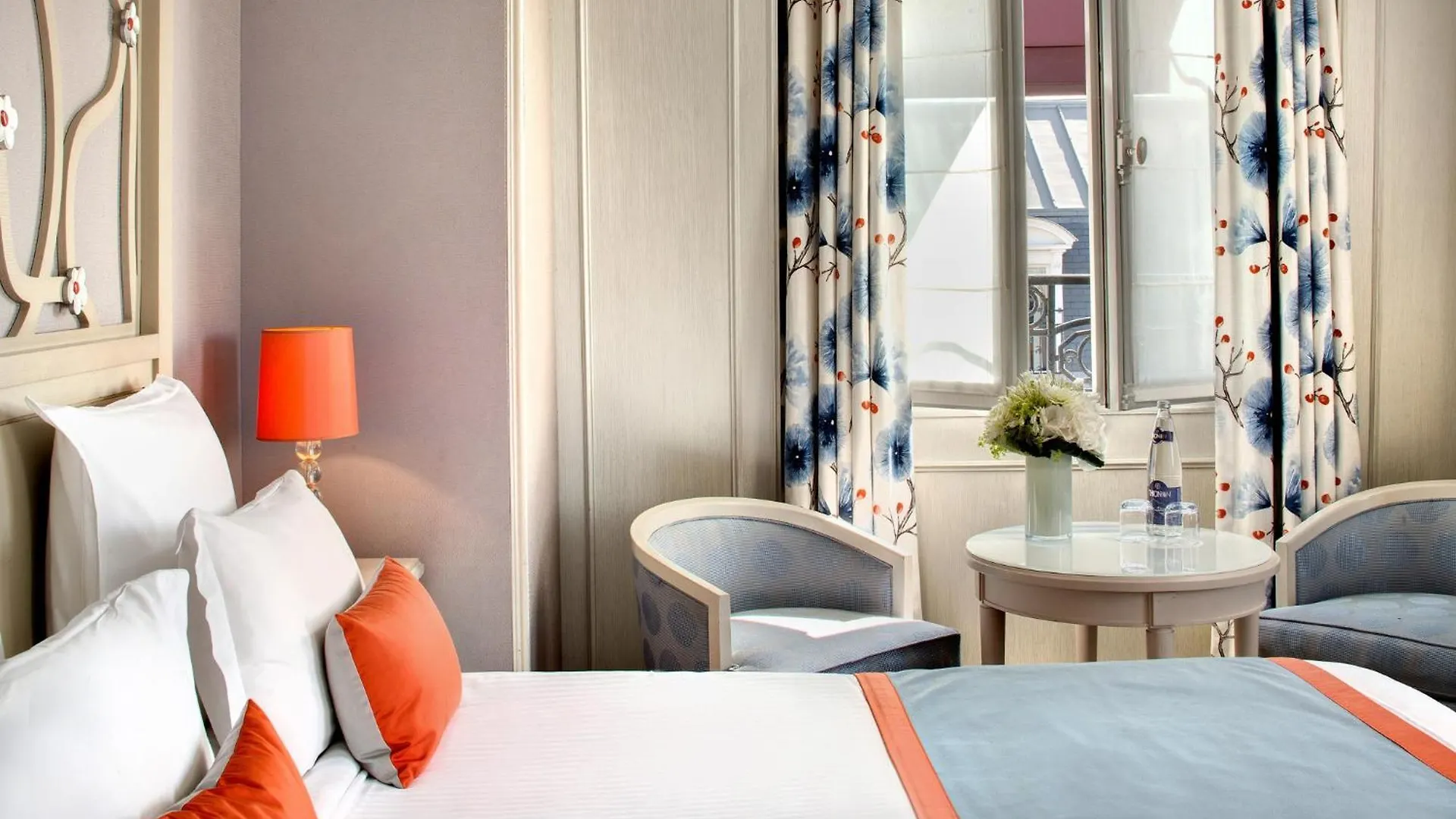 Chateau Frontenac Hotel 4*