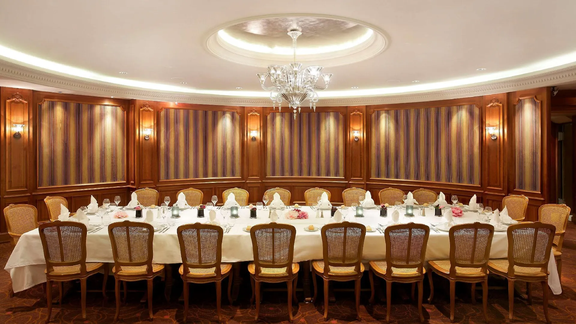 Château Frontenac 4* Parijs